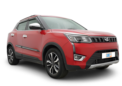 Mahindra XUV300-img